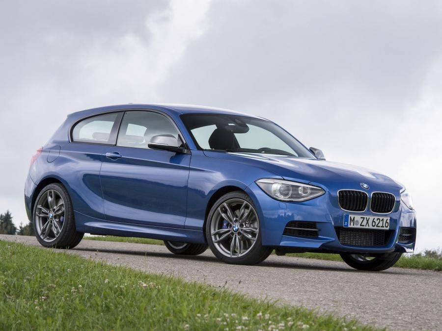  BMW M135i 3-Door 2012 года  (фото 176 из 183)